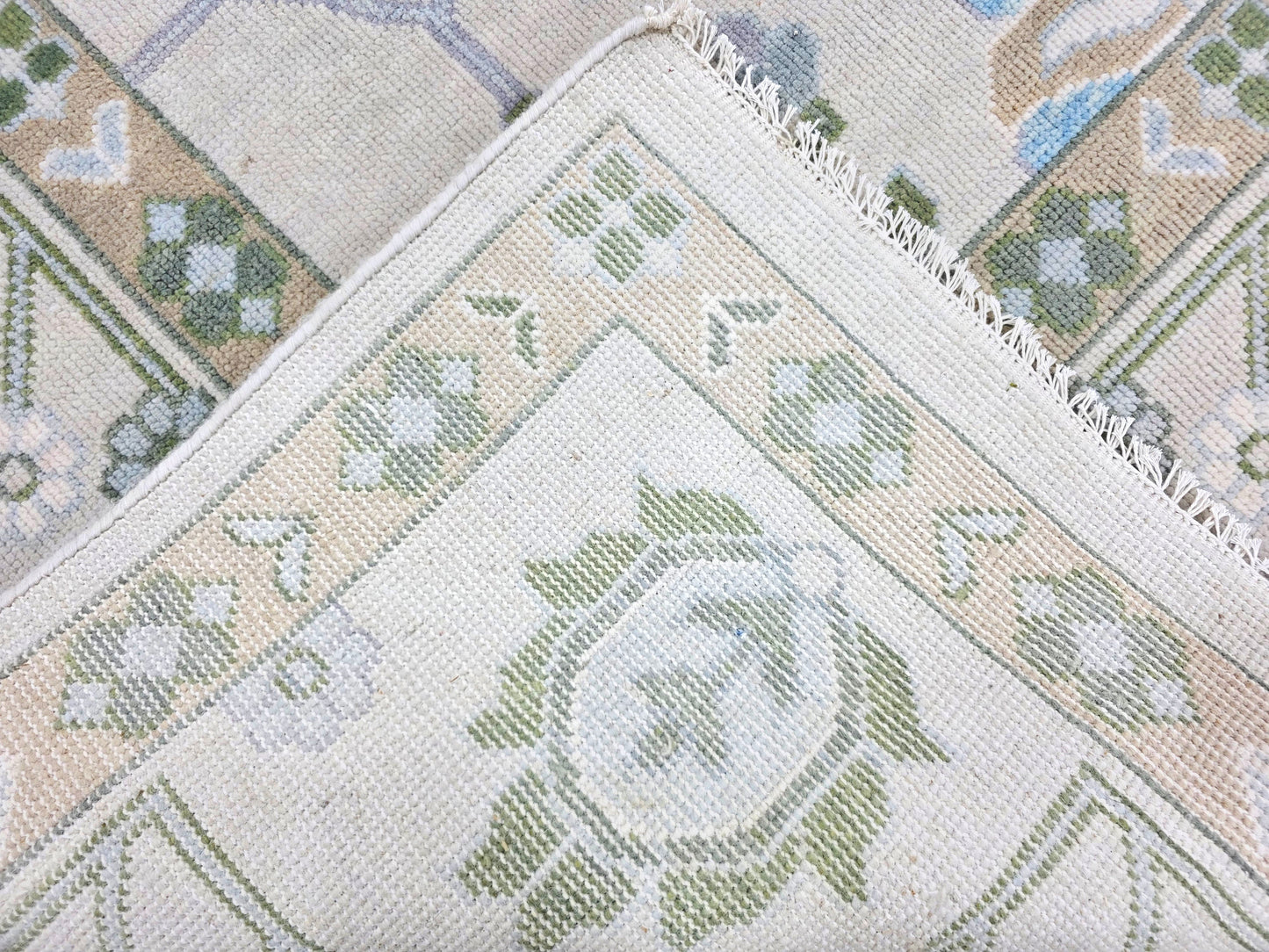 Catherine Modern Oushak Rug