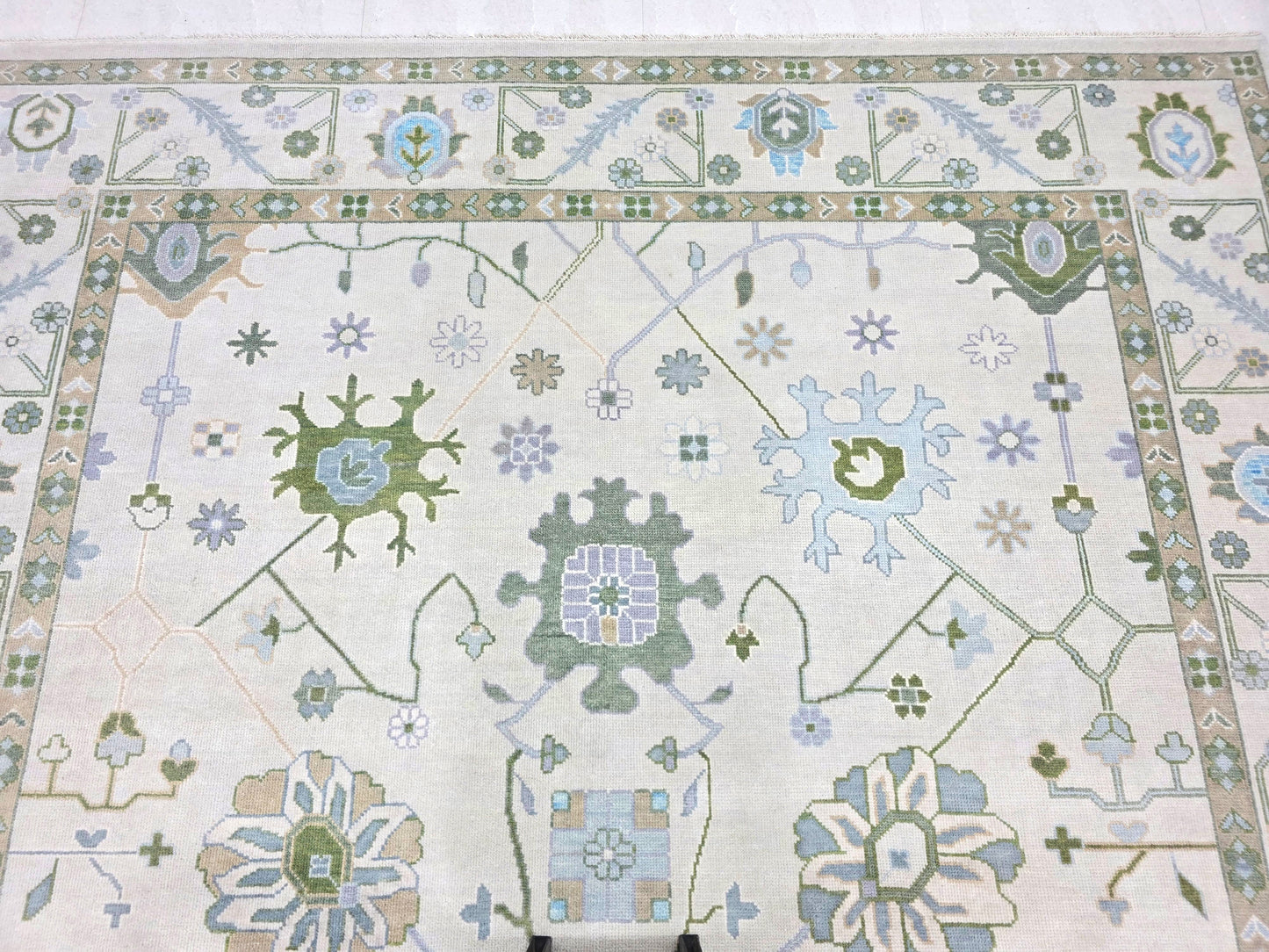 Catherine Modern Oushak Rug