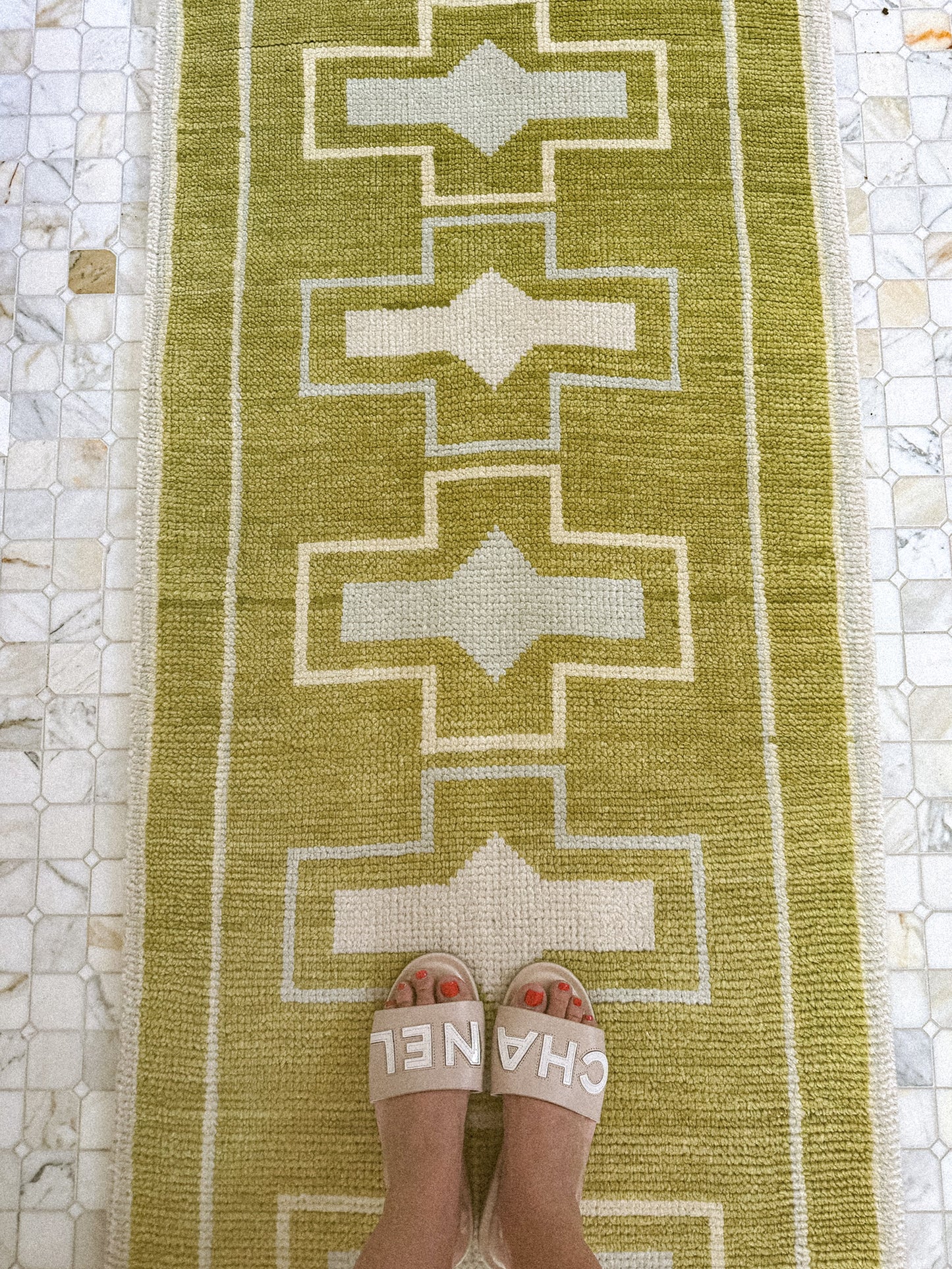 Ivy Hand-knotted Wool Rug