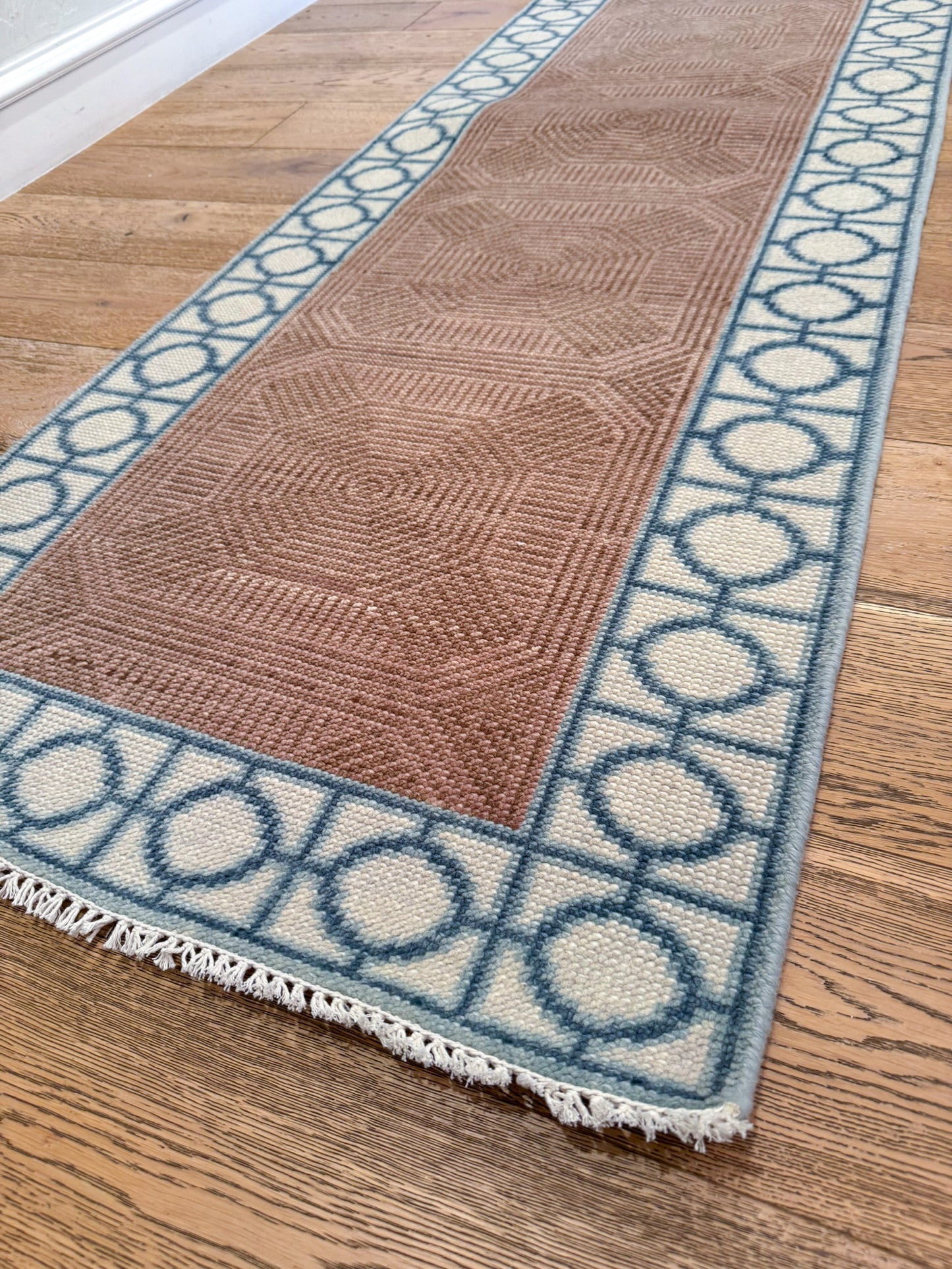 Oliver Hand-knotted Rug